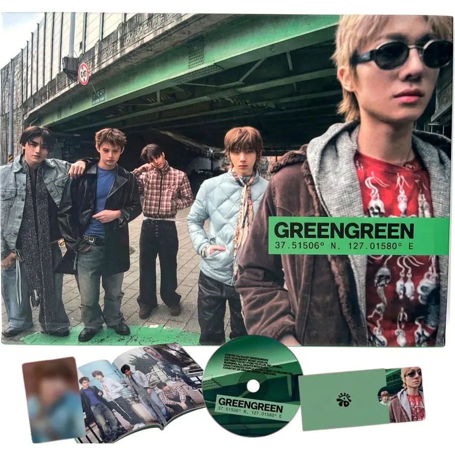 CORTIS GREENGREEN 2nd EP Album [BRIDGE Ver.] Photobook + CD + Photocard + Scratch Card + Sticker + Magnet (REDRED)